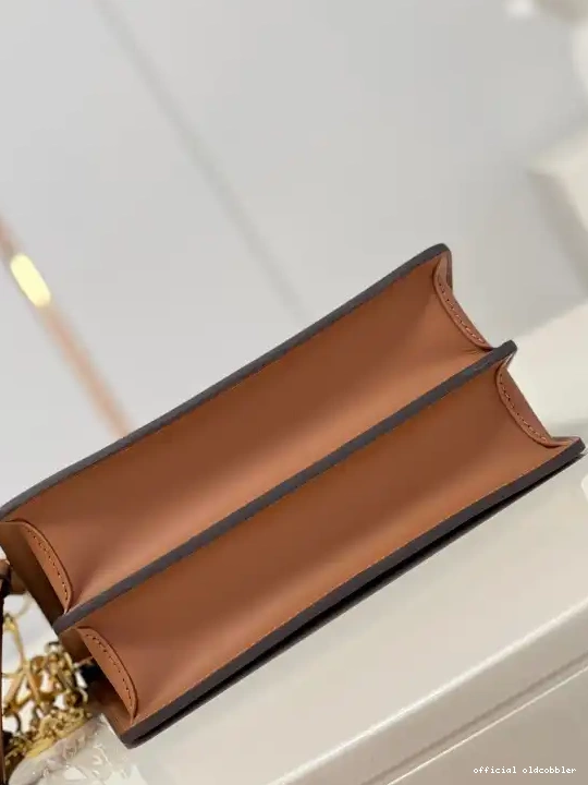 Official oldcobbler VUITTON LOUIS MM DAUPHINE 0619